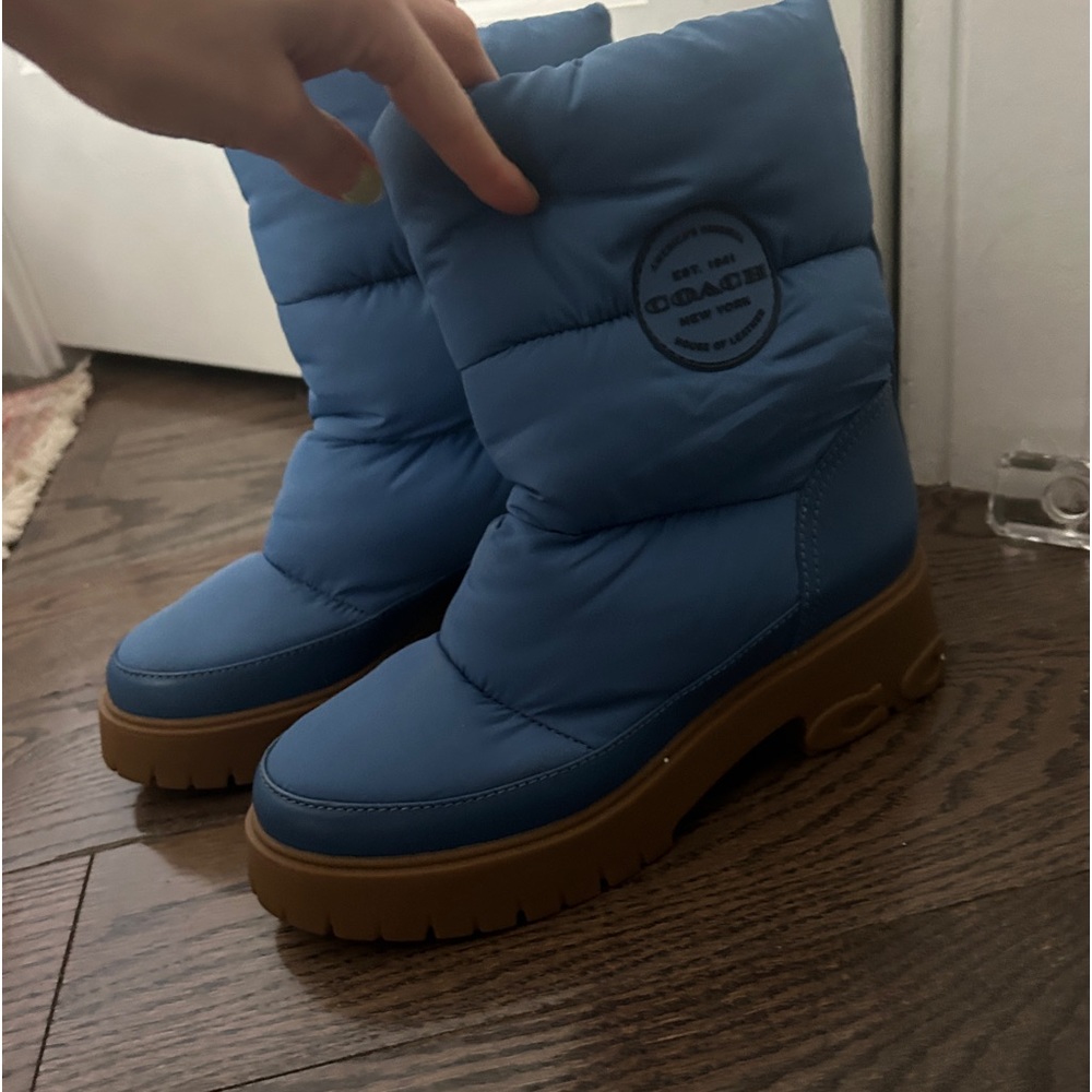 Coach Snow boots - size 8 - Picture 4 of 9